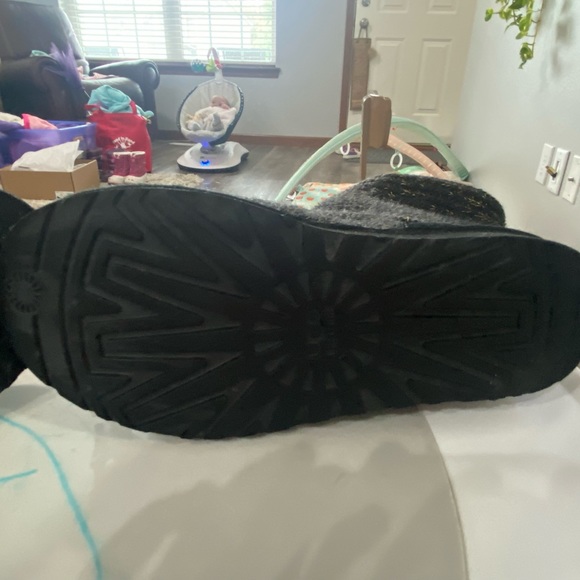 Ugg Cardy boots - Picture 1 of 7